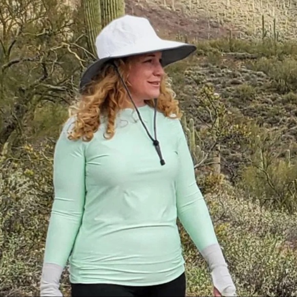 NWT Coolibar UPF 50+  Etta Sun Catcher Hat White Sold Out Online! - Picture 3 of 3